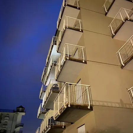 Alba D'oro - Genius 10 - Solo Famiglie E Coppie Apartment *