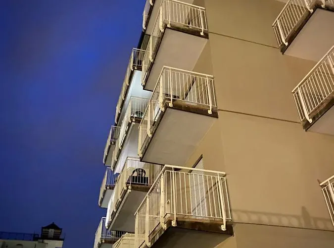 Alba D'oro Solo Famiglie E Coppie Apartamento *